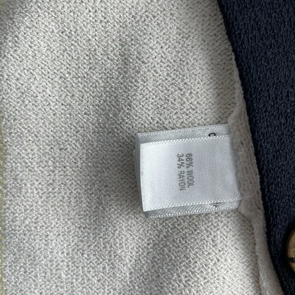 Vintage St John Sport Colorblock Sweater/Jacket Size M - Picture 7 of 9